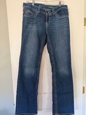 Women’s Cruel Light Blue Embroidered Pocket Jeans